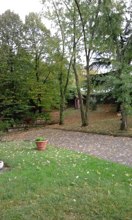 Affittacamere Casa Ramonda Neive Esterno foto
